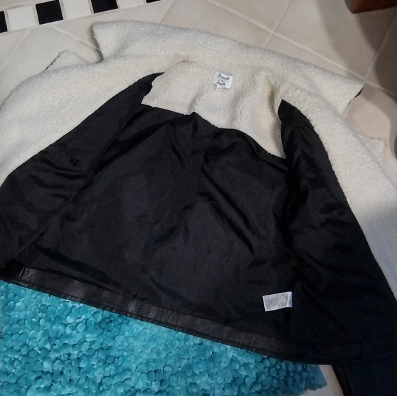 Faux leather/wool jacket - Picture 5 of 16